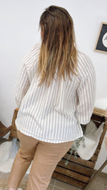 Charger l&#39;image dans la galerie, Blouse Louisette Beige Création Lili Cocotte
