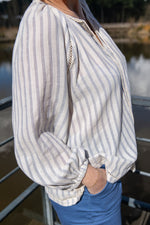 Charger l&#39;image dans la galerie, Blouse Louisette Bleu Création Lili Cocotte
