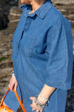 Charger l&#39;image dans la galerie, Robe en jean Gigi Création Lili Cocotte
