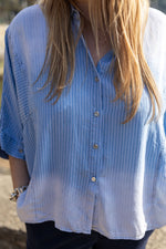 Charger l&#39;image dans la galerie, Chemise / Blouse Andréa

